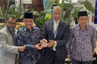 Forging stronger links with Malaysia