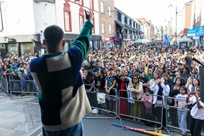 BLCF 2026 - Nish performs to a crowd at the main stage