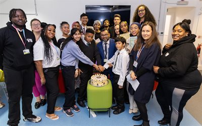 YOUNG_TOWER_HAMLETS_LAUNCH_EVENT_COLUMBIA_ROAD_20231109_0037