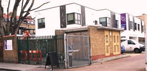 12 Wapping Bigland street