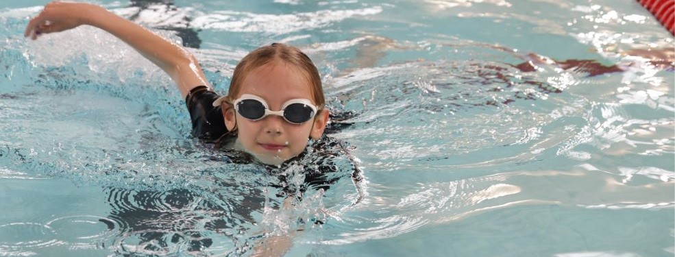 20,000 access free swimming