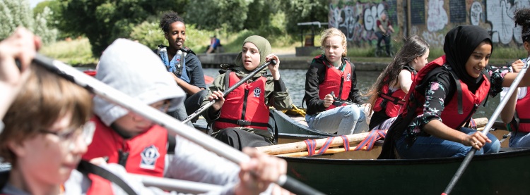 Canoeing banner