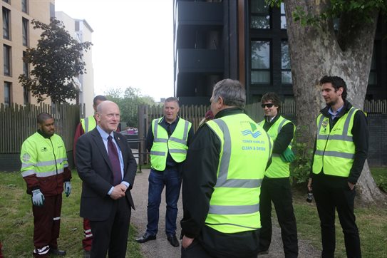 Mayor Biggs meets the Clean and Green team