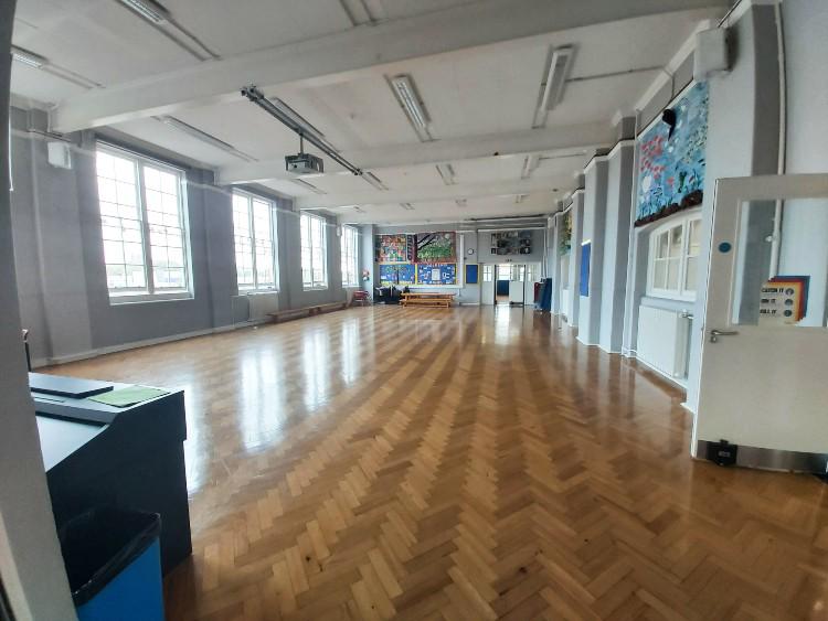 Top Hall Bonner School Mile End